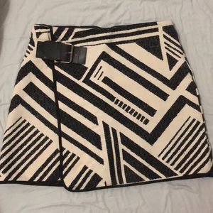 Zara mini skirt